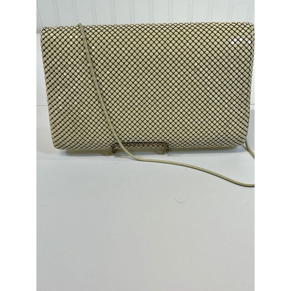 Vintage Art Deco Ivory/White GloMesh Clutch Purse Bag With Chain‎ Shoulder Strap